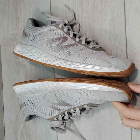 New Balance Womens ArishibWARISL01 Athletic Running Sneakers shoes sz 9.5 - Picture 11 of 14